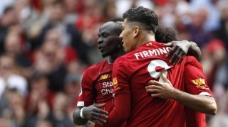  戈登闪电反击，纽卡斯尔客场爆冷击败曼联  