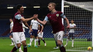  沃特金斯绝杀维拉逆转埃弗顿收获宝贵三分