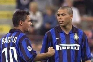  意甲传奇退役，布冯含泪告别绿茵场  