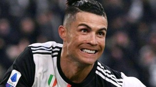  意甲金靴争夺白热化,C罗紧追榜首  