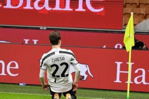  那不勒斯逆转米兰，终结对手不败金身  