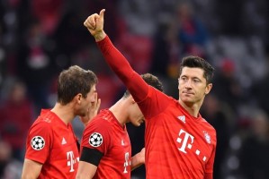  那不勒斯替补席发力下半场连入三球锁定胜局