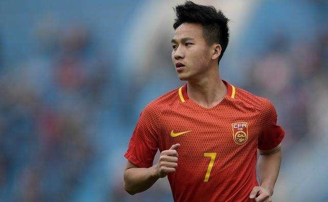  切尔西租借大军发威，半场击溃沃特福德  